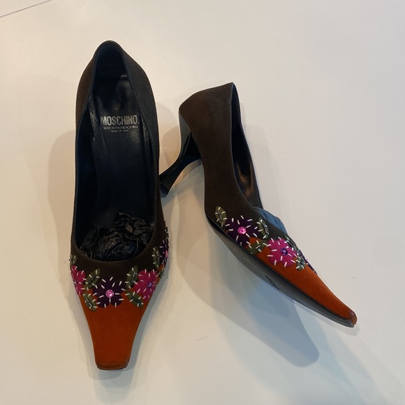 Moschino low heel 90’s style shoes - Picture 9 of 9